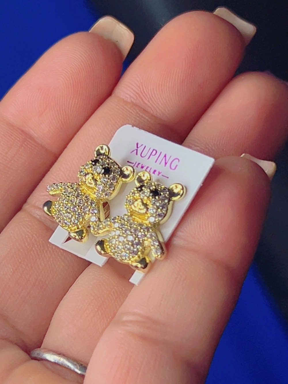 Ping Gold Teddy Bear Crystal Stud Earrings